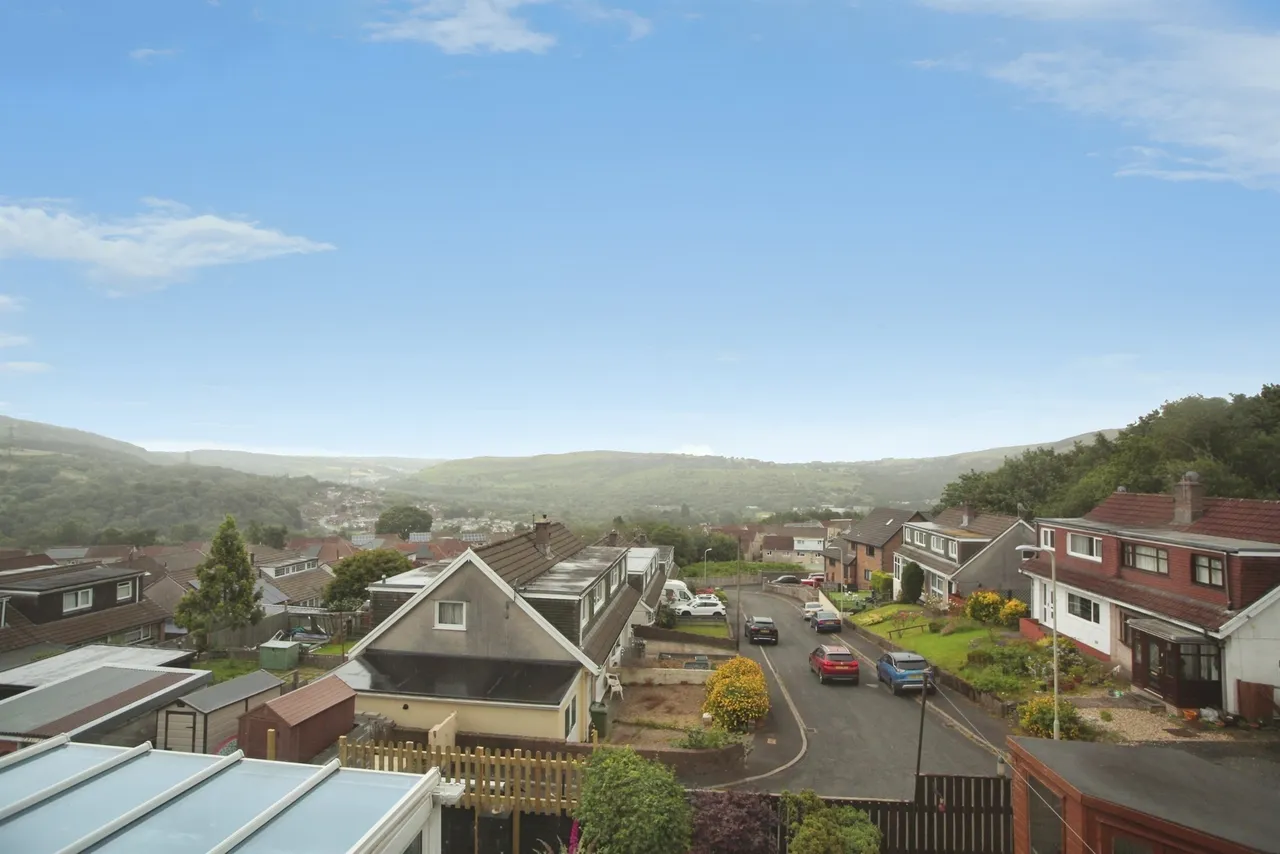 Conway Close, Pontypridd, CF37, photo 15