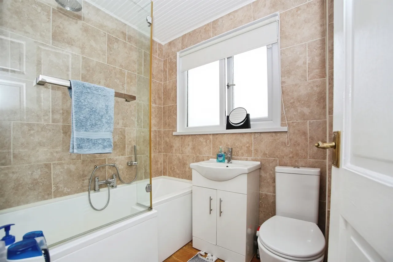 Conway Close, Pontypridd, CF37, photo 12
