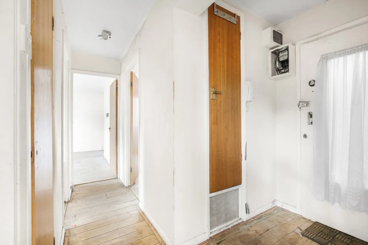 Fairhaven Court, Warham Road, Surrey, photo 5