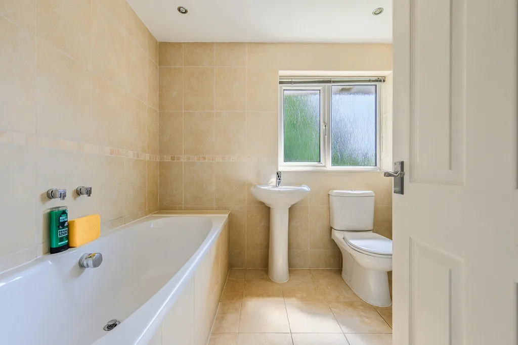 Broom Hollow, Loggerheads, photo 22