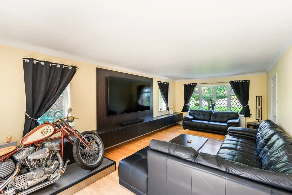 Broom Hollow, Loggerheads, photo 6