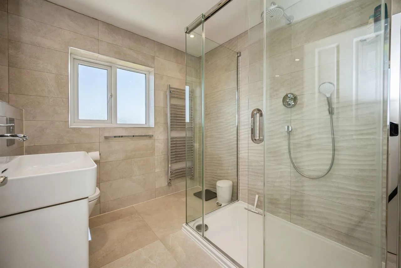 Hampden Road, Wendover, HP22, photo 17
