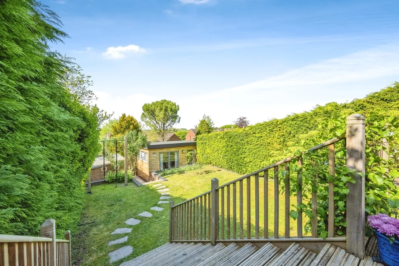 Hampden Road, Wendover, HP22, photo 21