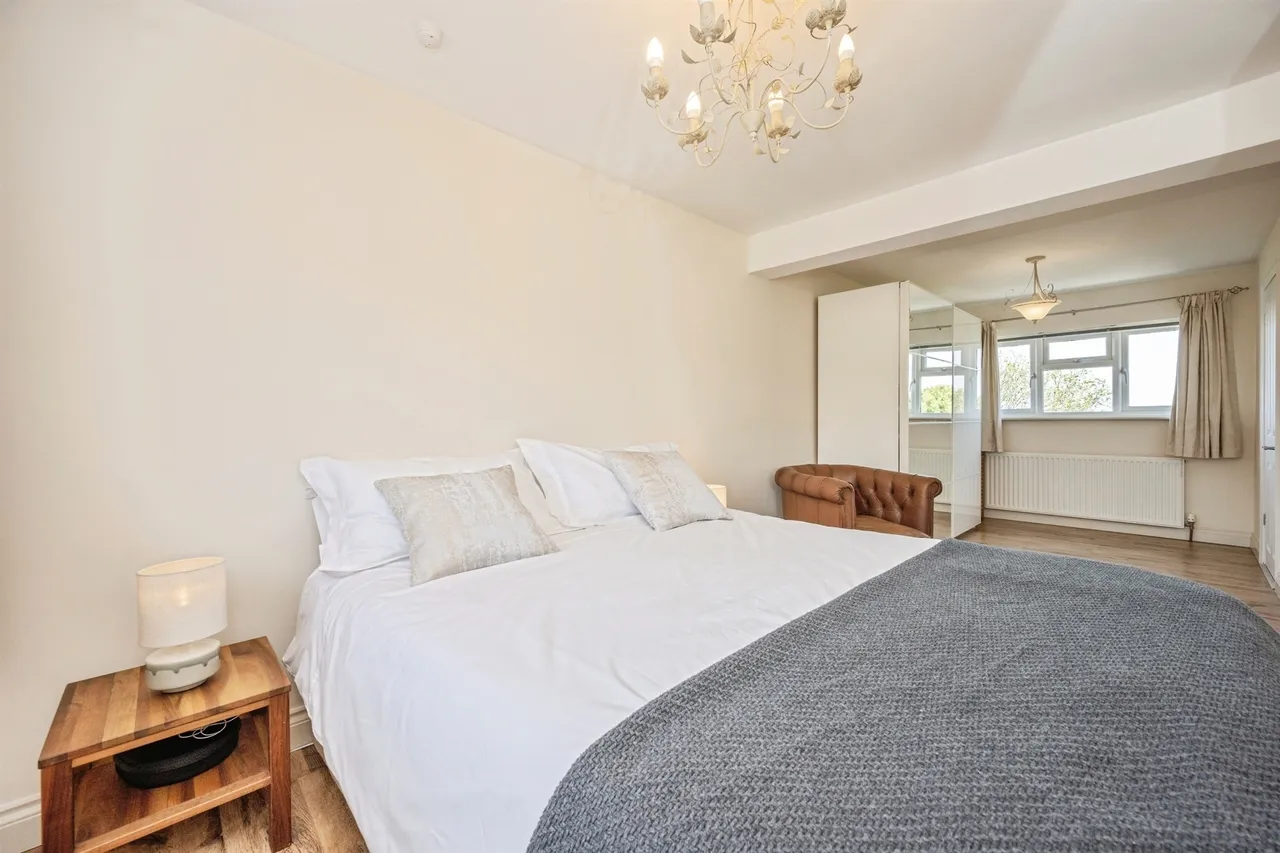 Hampden Road, Wendover, HP22, photo 9