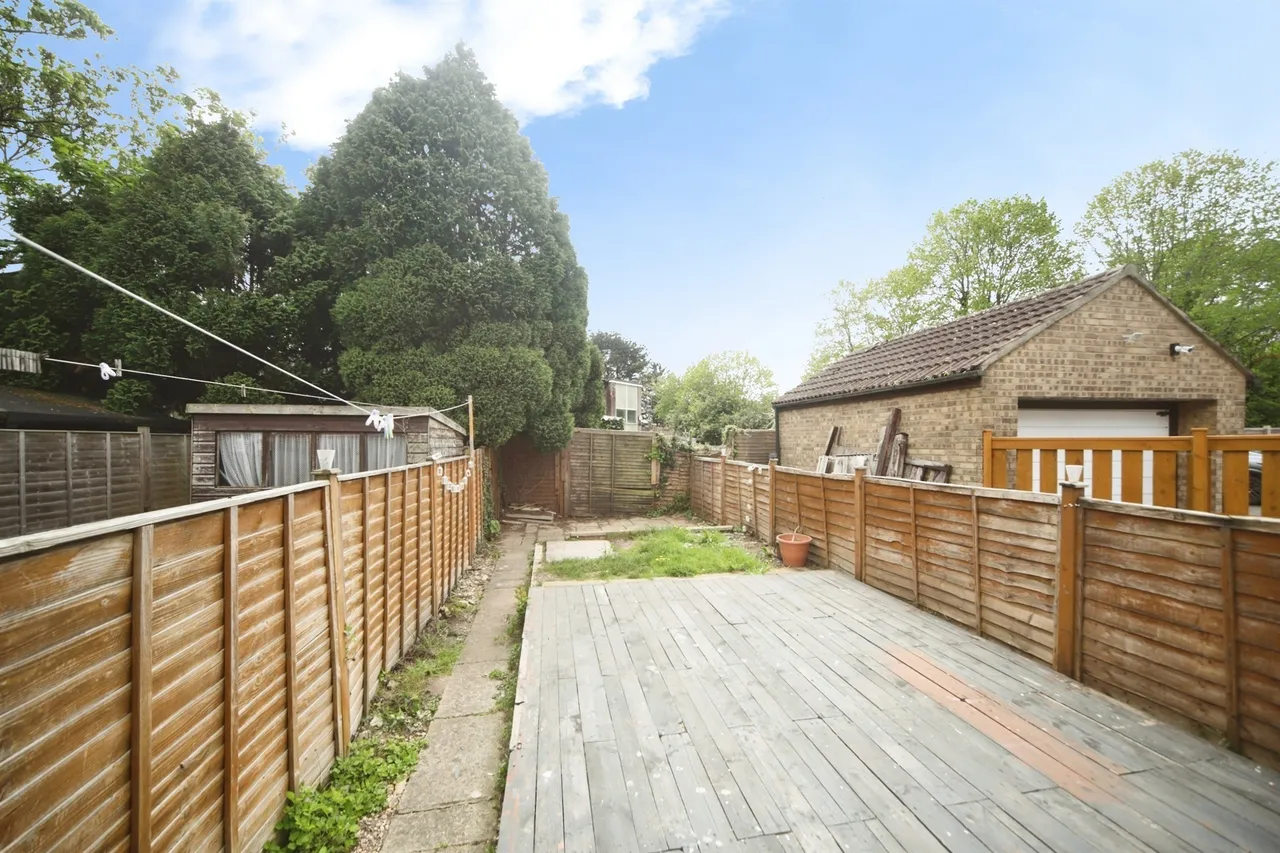 St. Margarets Court, Taunton, photo 2
