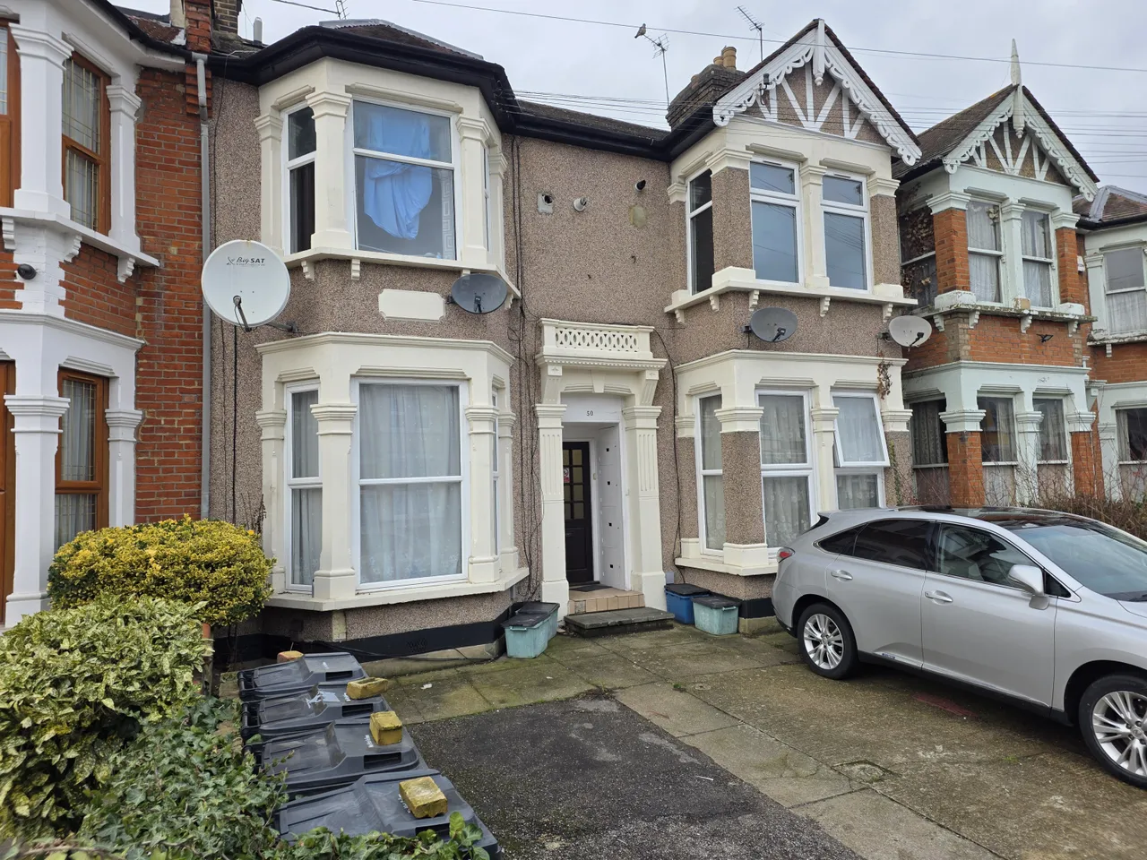1 bed flat for sale — Kensington Gardens, Ilford, IG1