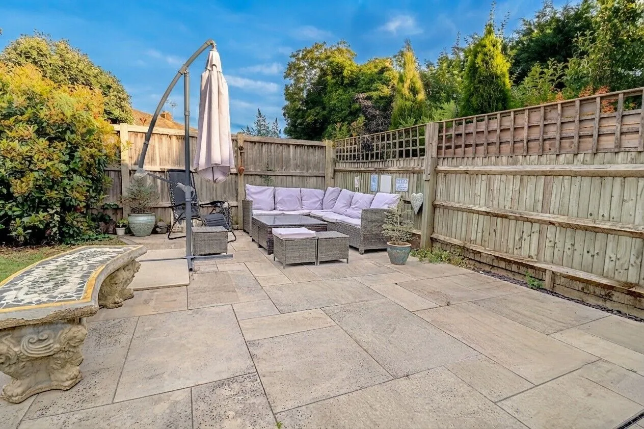 Wycombe Road, High Wycombe, HP15, photo 7