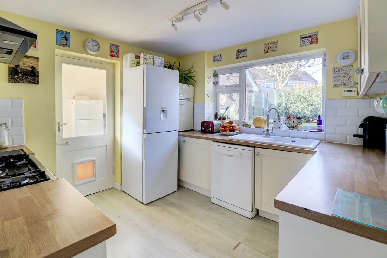 Wycombe Road, High Wycombe, HP15, photo 9