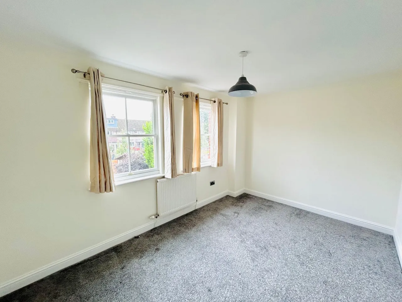Laburnum Court, Lymm, photo 12