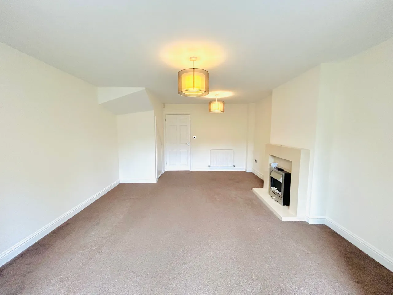 Laburnum Court, Lymm, photo 7