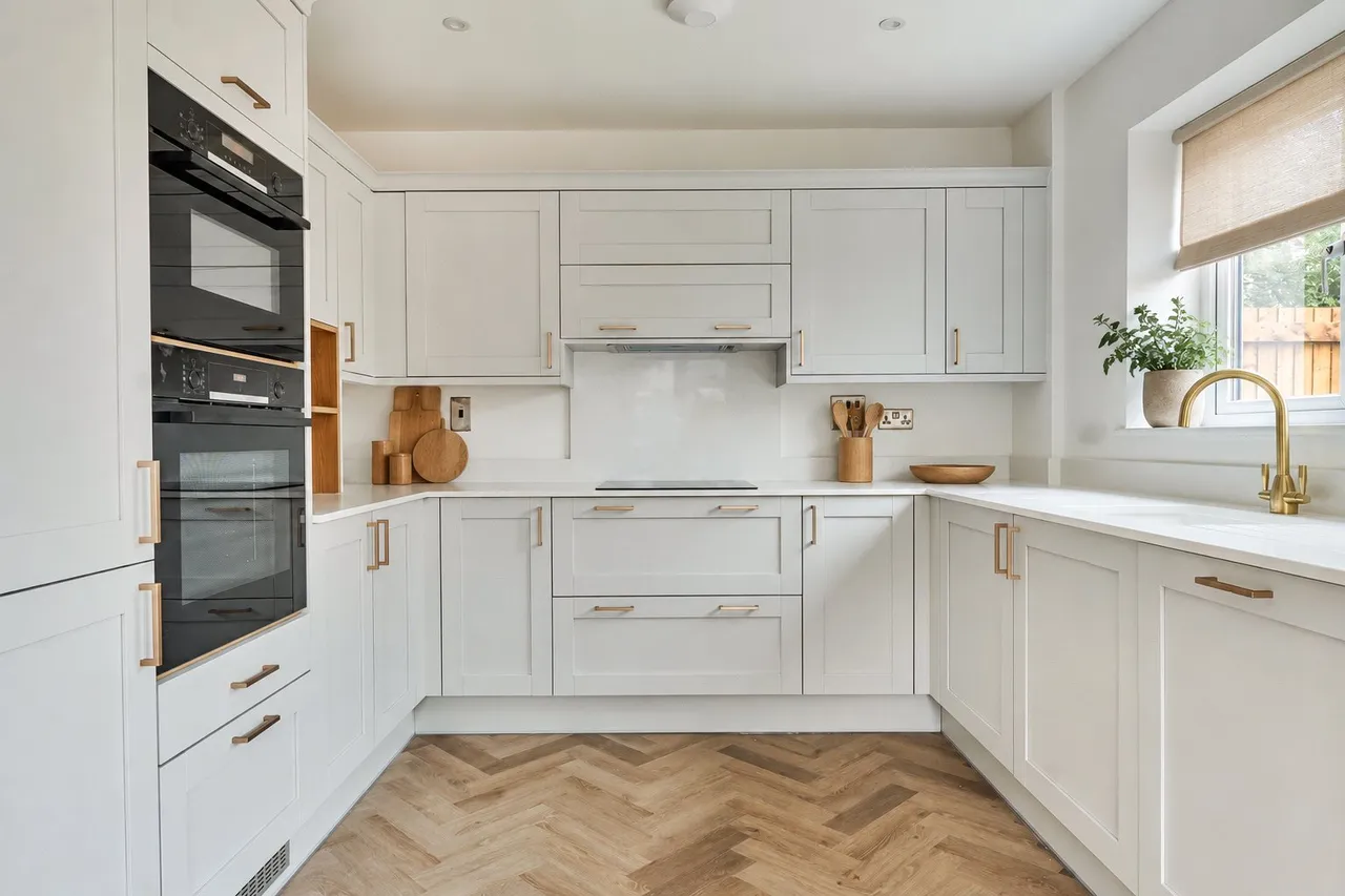 Repton Gardens, Bristol, Thornfield Road, BS10 6NA, photo 4