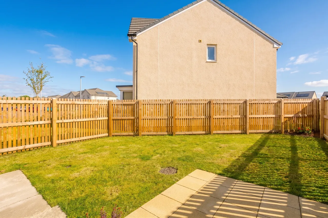 Cowpits Avenue, Whitecraig, EH21, photo 24
