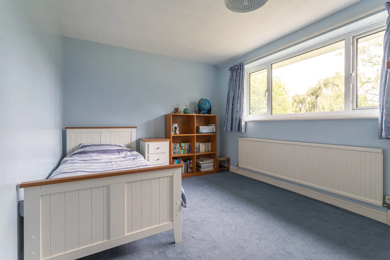 Alanbrooke Close, Hartley Wintney, Hook, RG27 8QY, photo 17