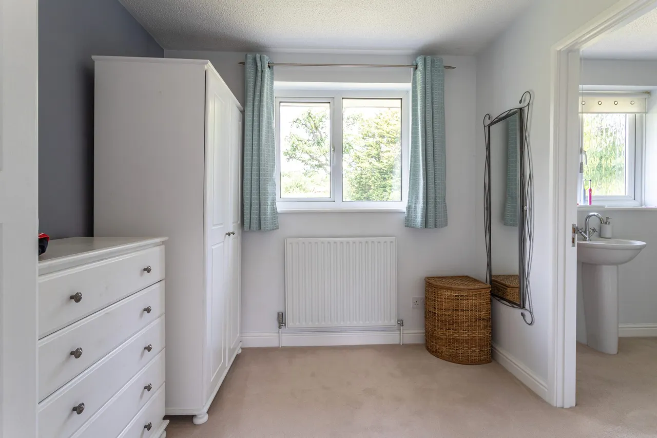 Alanbrooke Close, Hartley Wintney, Hook, RG27 8QY, photo 13