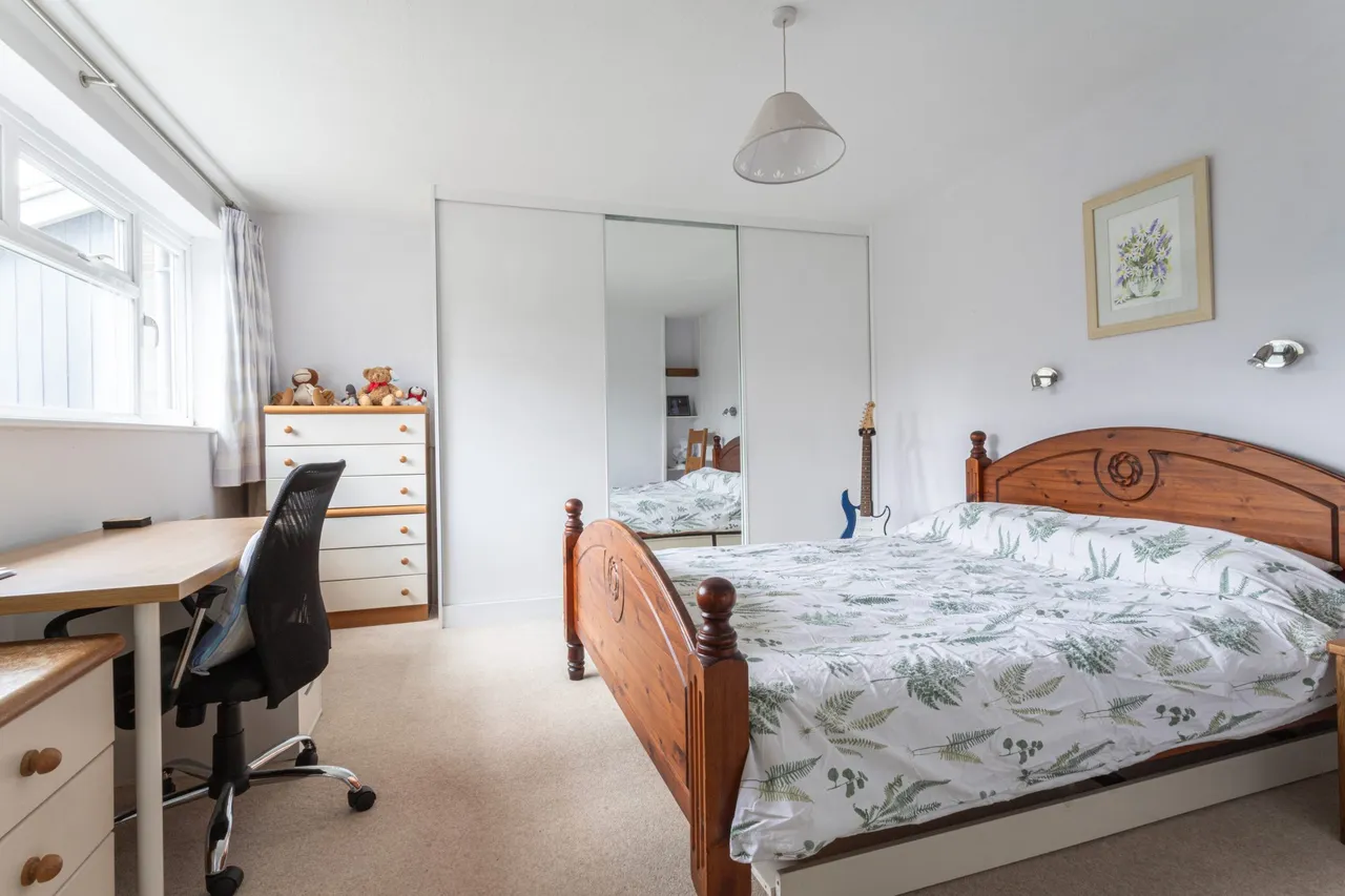 Alanbrooke Close, Hartley Wintney, Hook, RG27 8QY, photo 15