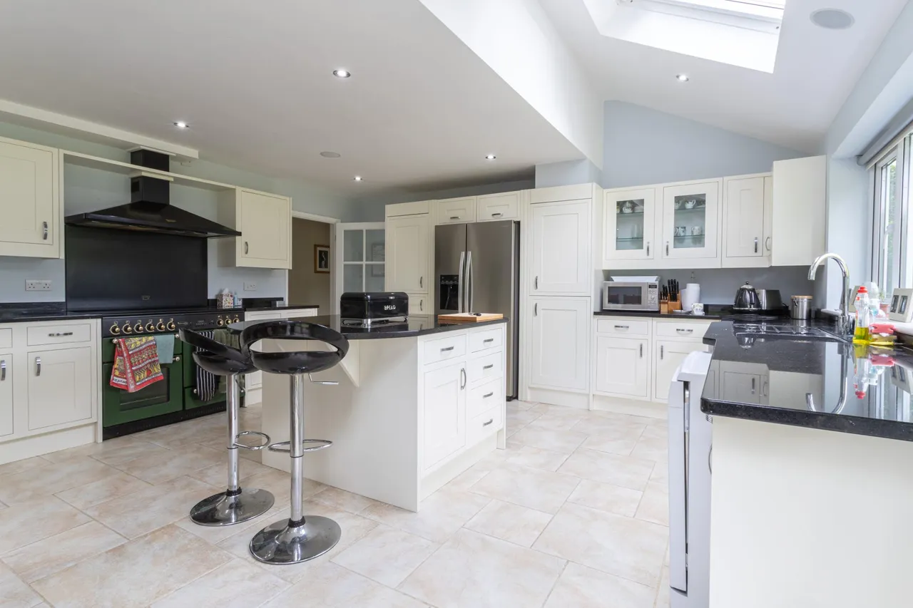 Alanbrooke Close, Hartley Wintney, Hook, RG27 8QY, photo 4