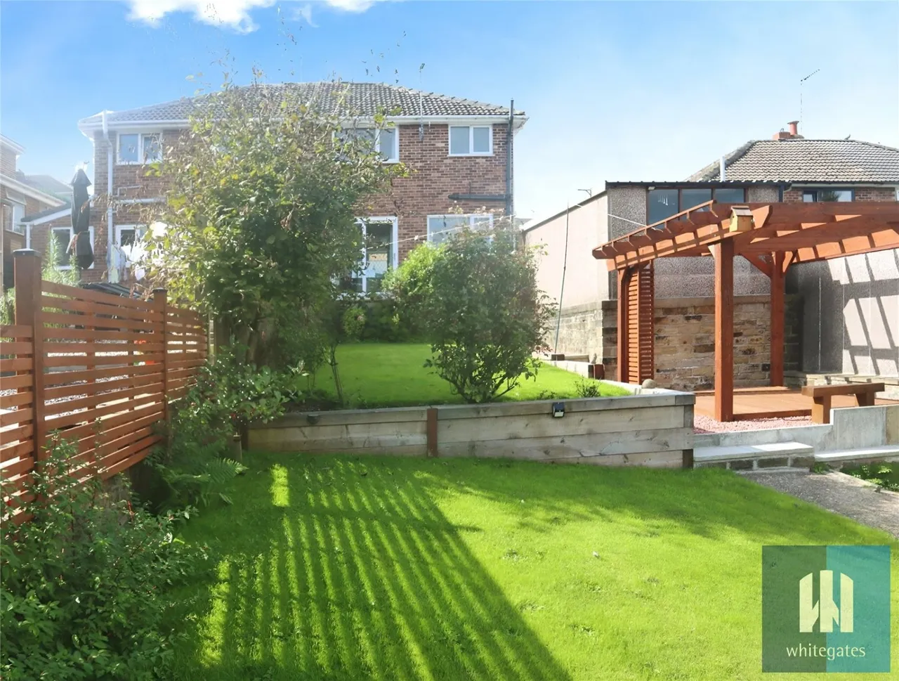 Whitehall Road, Linthwaite, HD7, photo 17