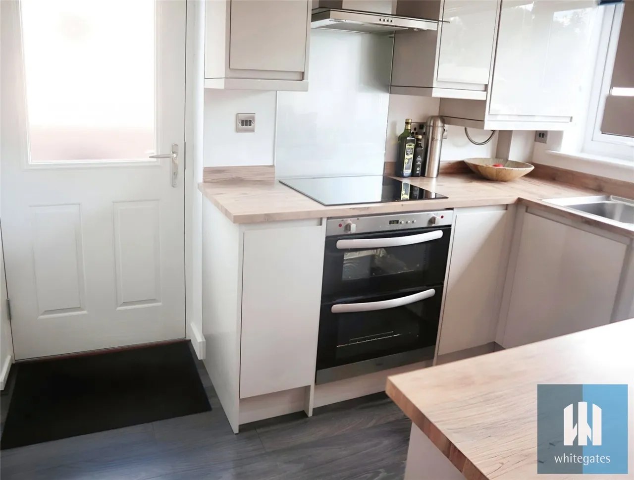 Whitehall Road, Linthwaite, HD7, photo 11