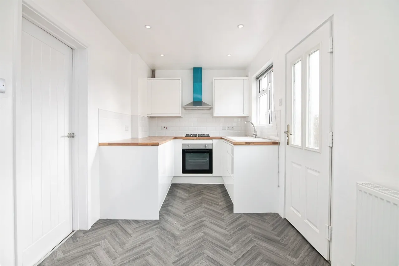 Laburnum Road, Dudley, photo 10