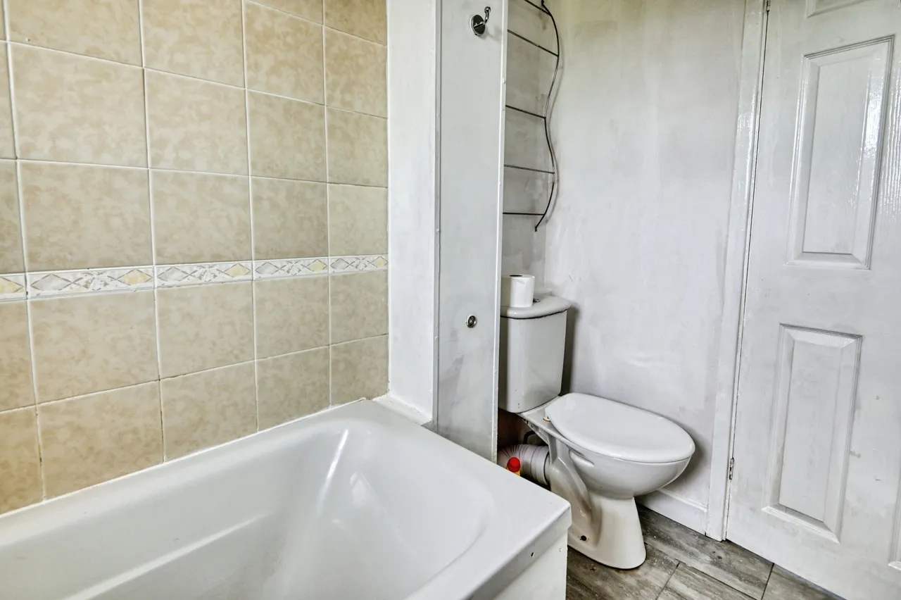 Fir Tree Grove, Sutton Coldfield, photo 5