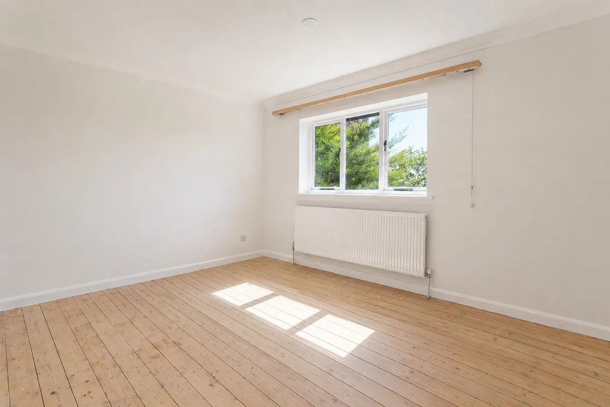 Kynance Close, Romford, RM3 7LB, photo 15