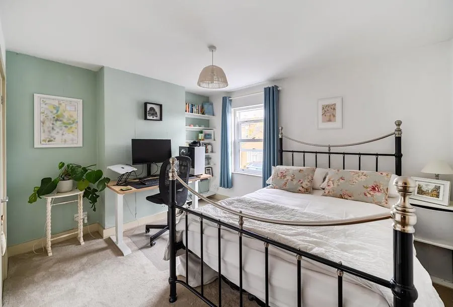 Aldergate Street, Stonehouse, GL10, photo 9