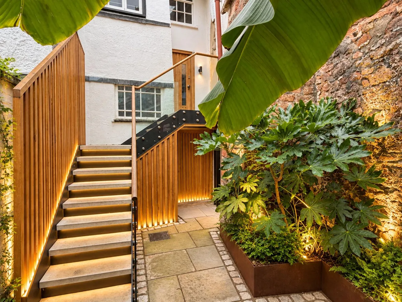Cathedral Close, Exeter, EX1, photo 13