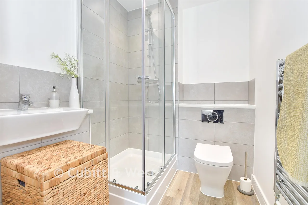 Clay Vale, Faygate, RH12, photo 6