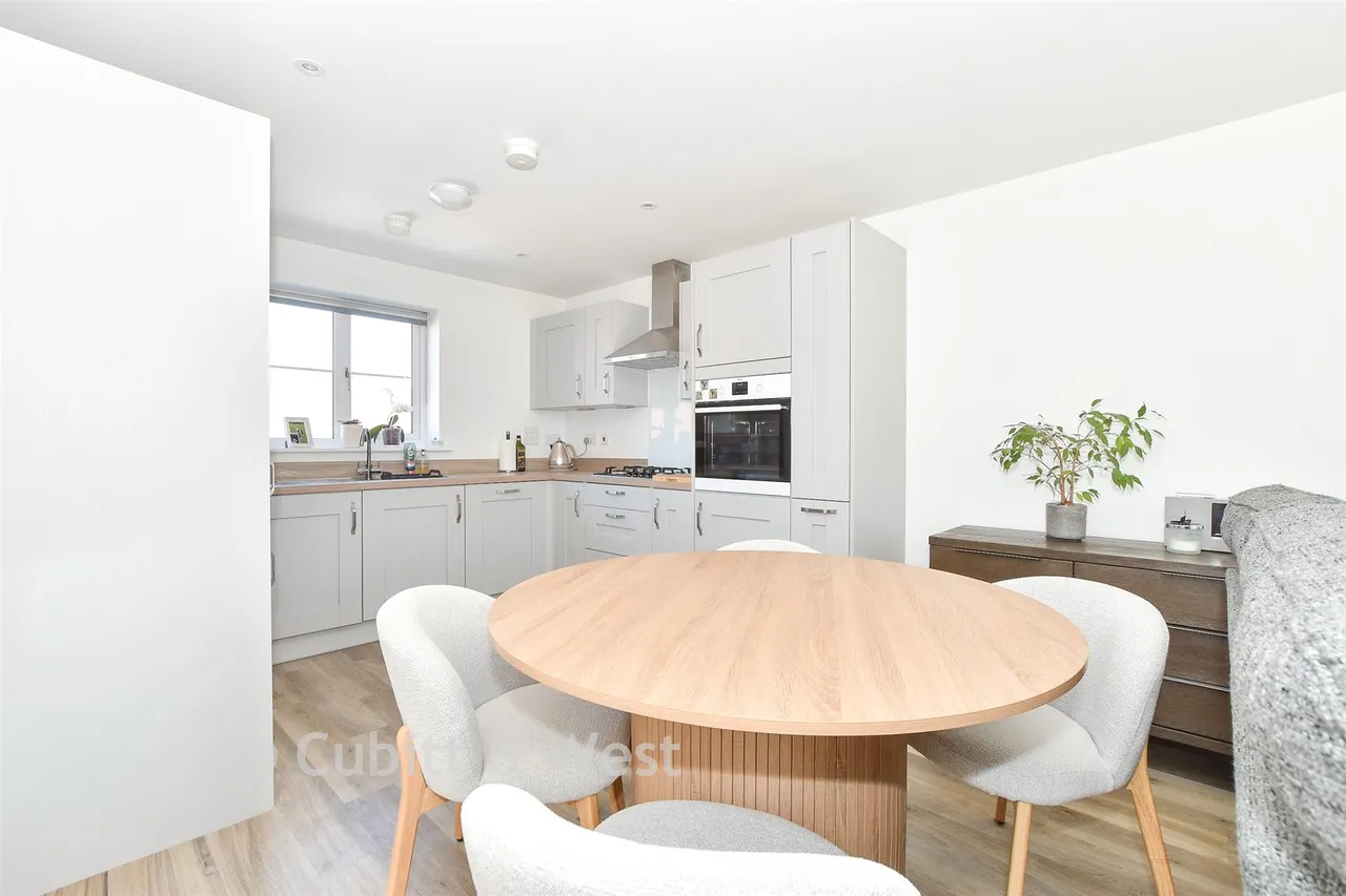 Clay Vale, Faygate, RH12, photo 4