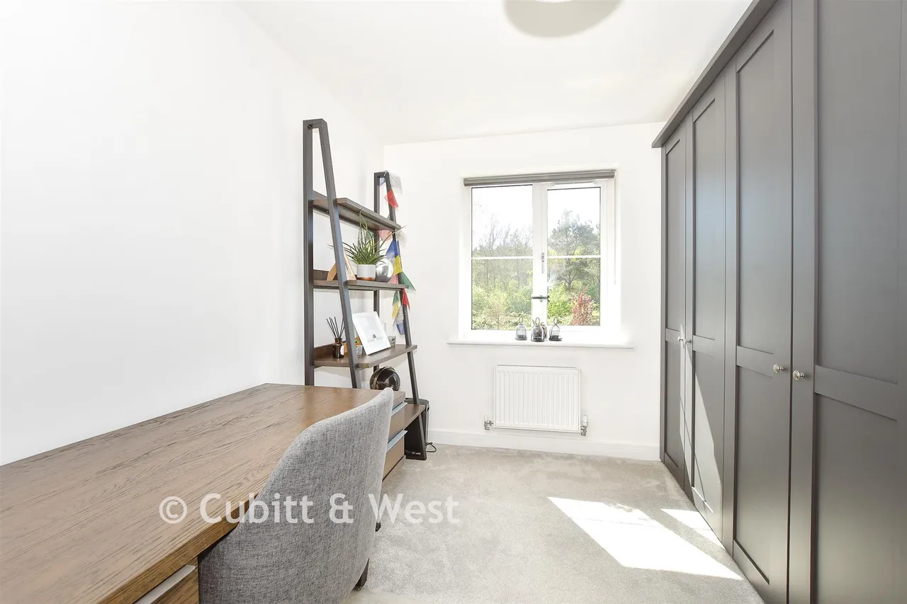 Clay Vale, Faygate, RH12, photo 7