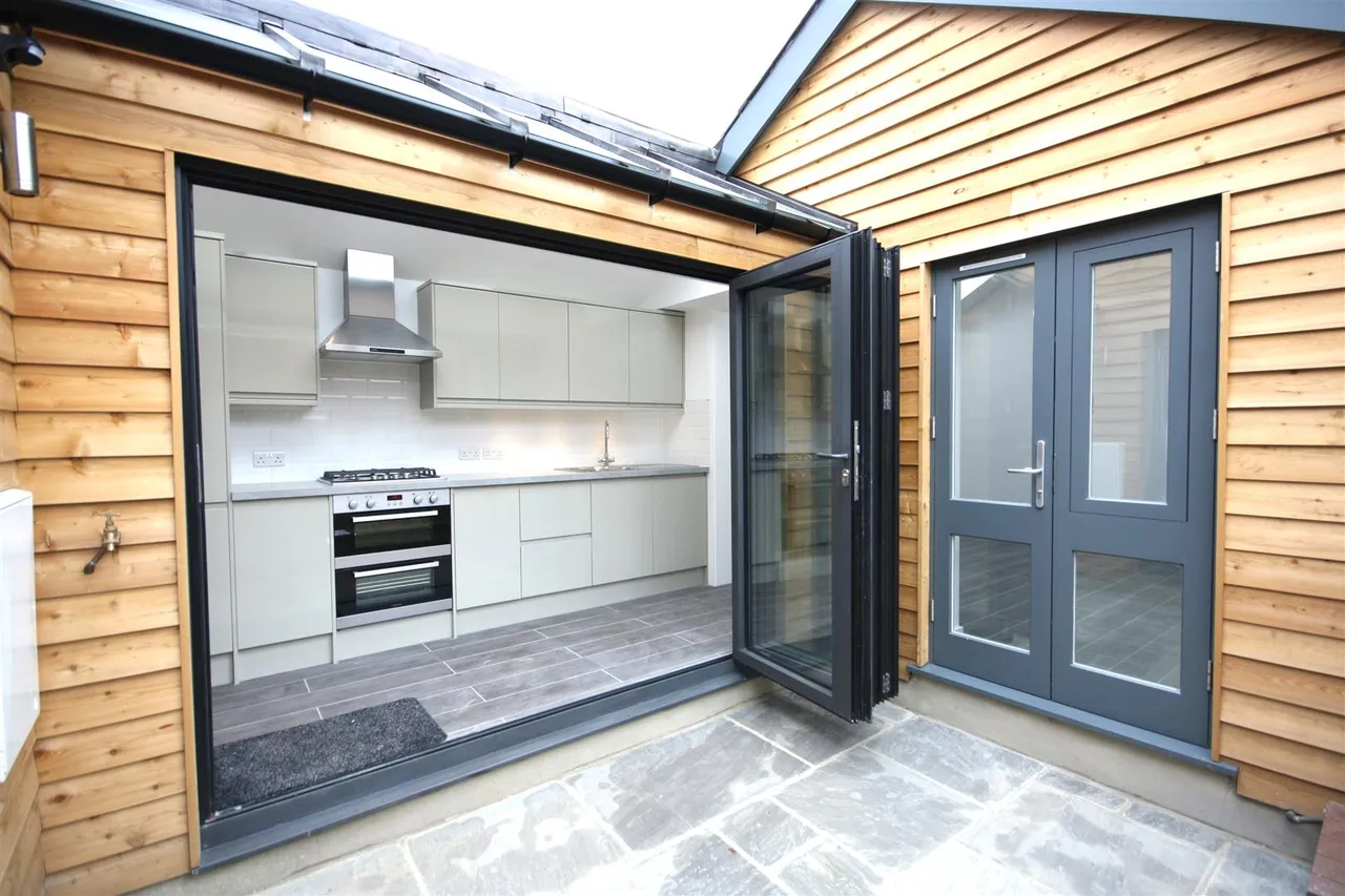 1 bed flat to rent, Sheen Lane, East Sheen, SW14