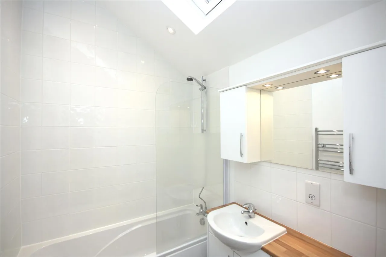 Sheen Lane, East Sheen, SW14, photo 5