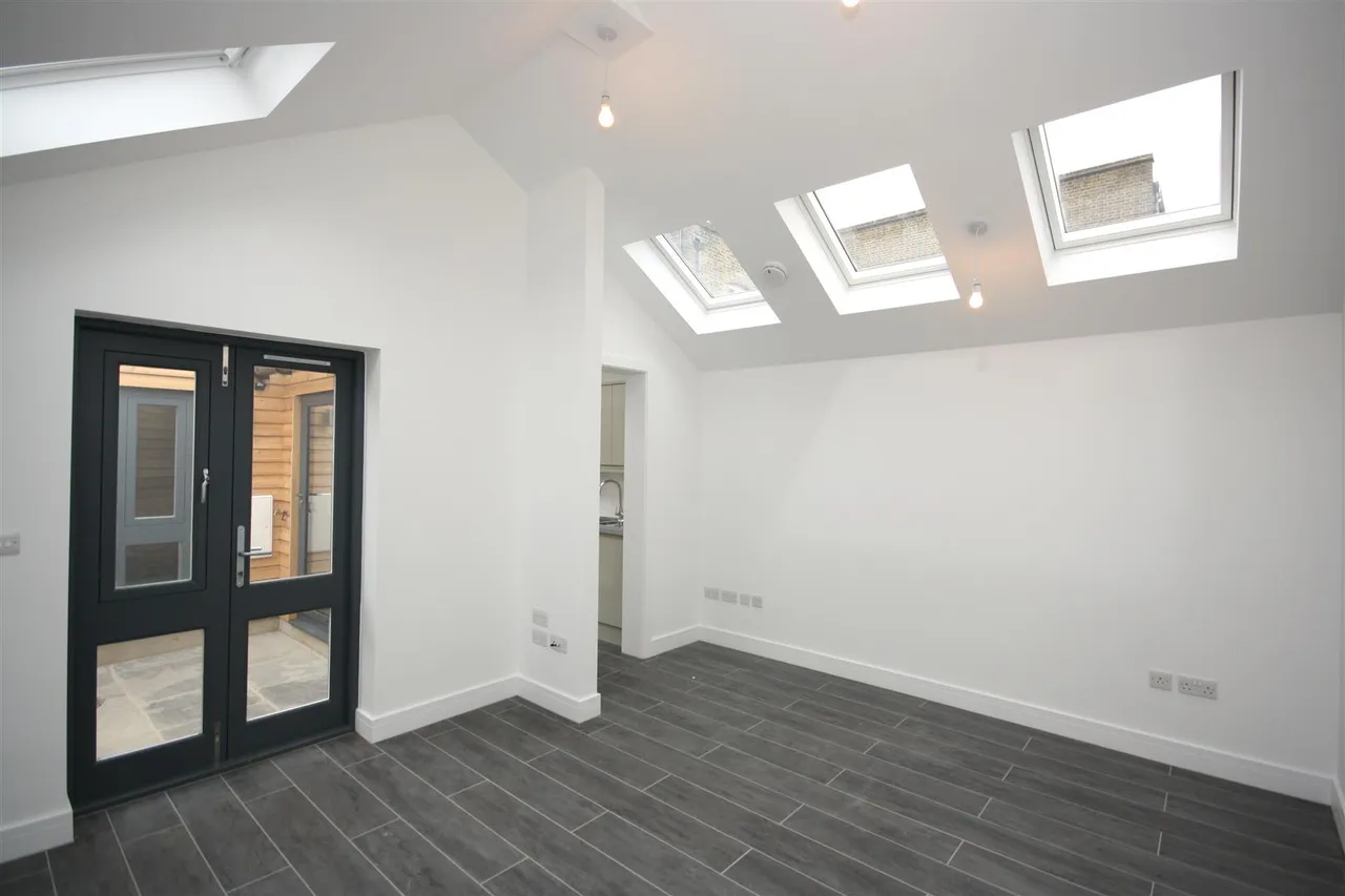 Sheen Lane, East Sheen, SW14, photo 2
