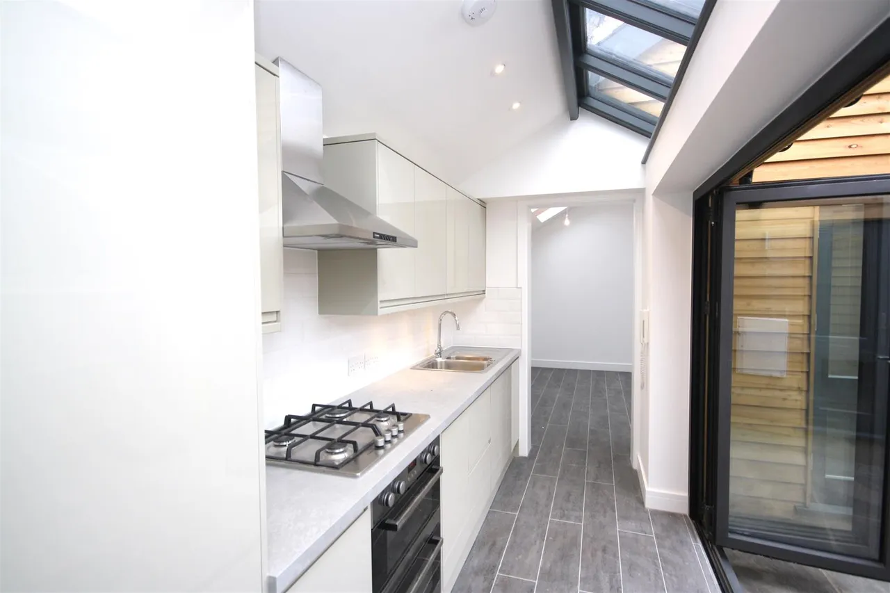 Sheen Lane, East Sheen, SW14, photo 3