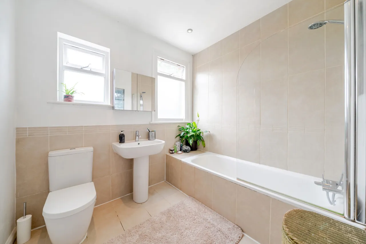 Wavertree Road, Streatham Hill, SW2, photo 13