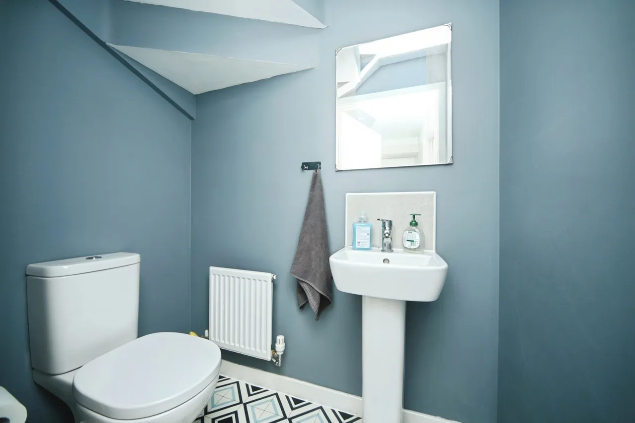 Wigeon Road, Bridgwater, TA6, photo 8