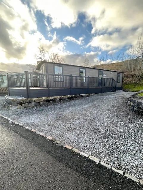 Long Ashes Park, Threshfield, Skipton, BD23 5PN, photo 2