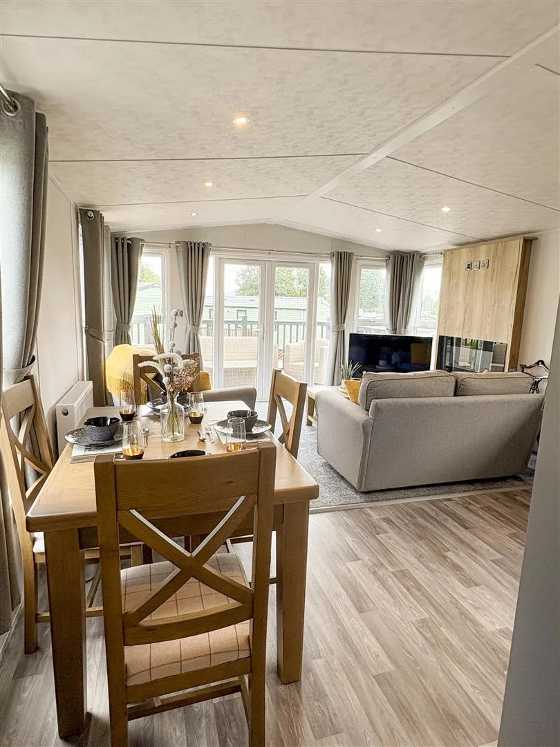 Long Ashes Park, Threshfield, Skipton, BD23 5PN, photo 6