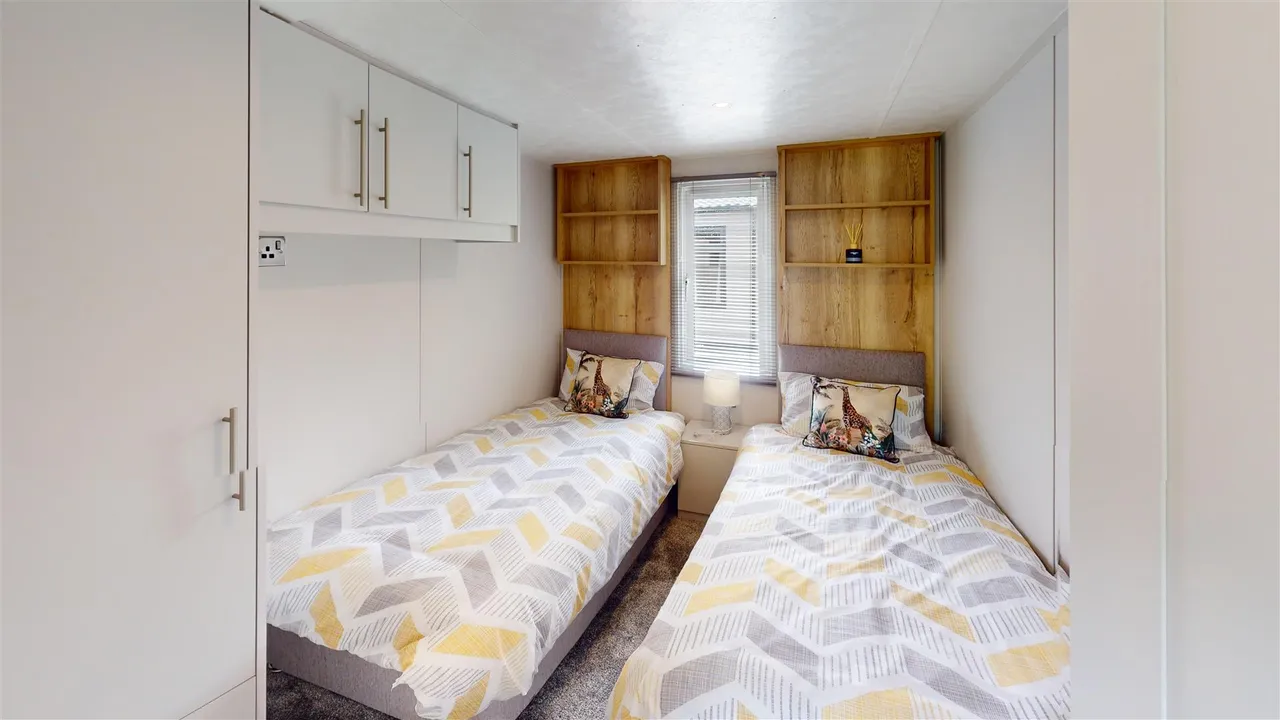 Long Ashes Park, Threshfield, Skipton, BD23 5PN, photo 14
