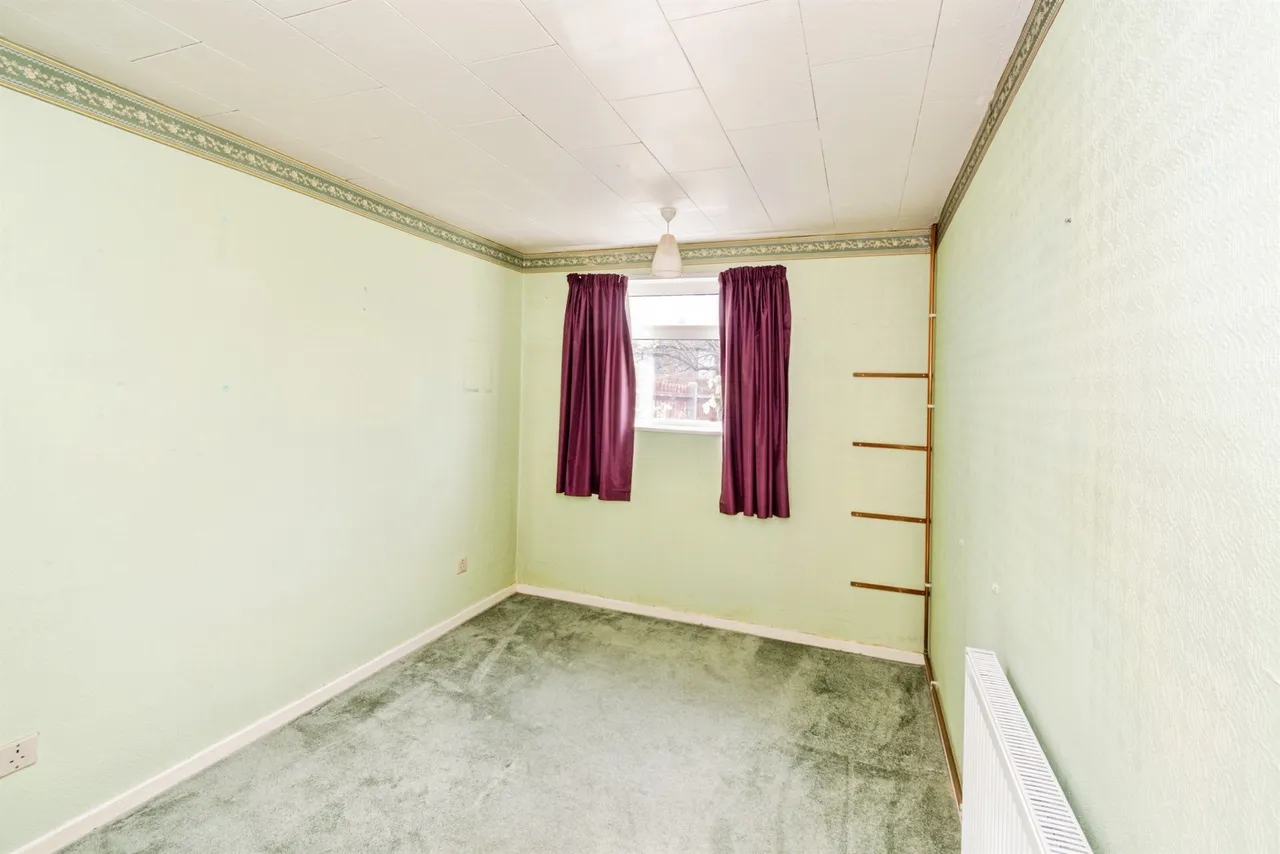 Howards Grove, SOUTHAMPTON, photo 8