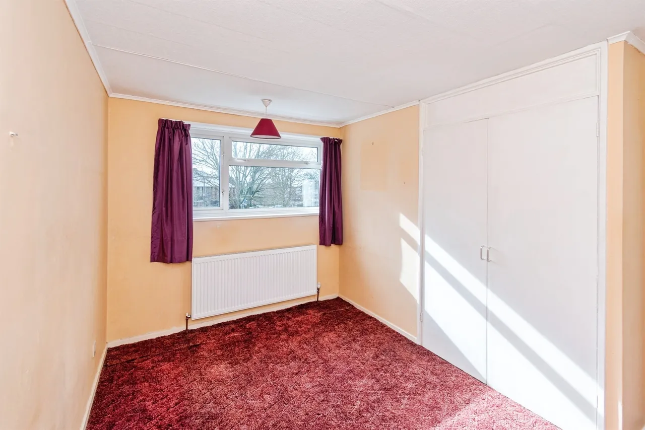 Howards Grove, SOUTHAMPTON, photo 11
