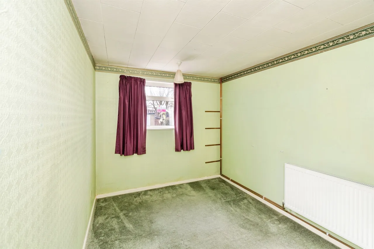 Howards Grove, SOUTHAMPTON, photo 9