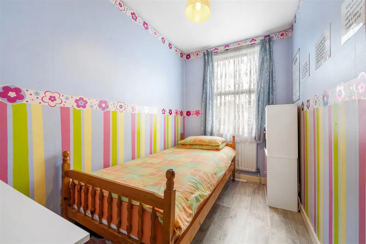 Kingston Square, London, SE19, photo 9