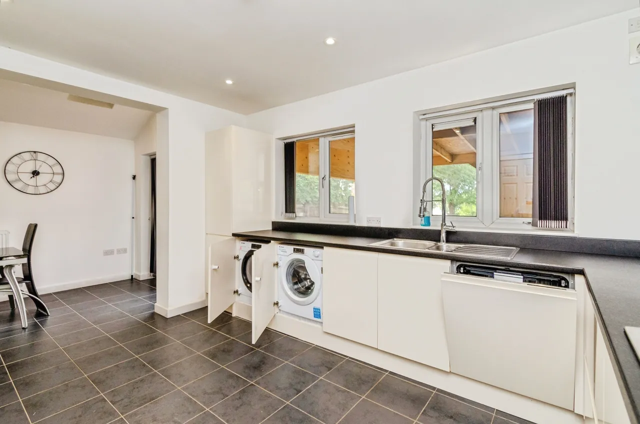 Bickford Road, Wolverhampton, photo 6