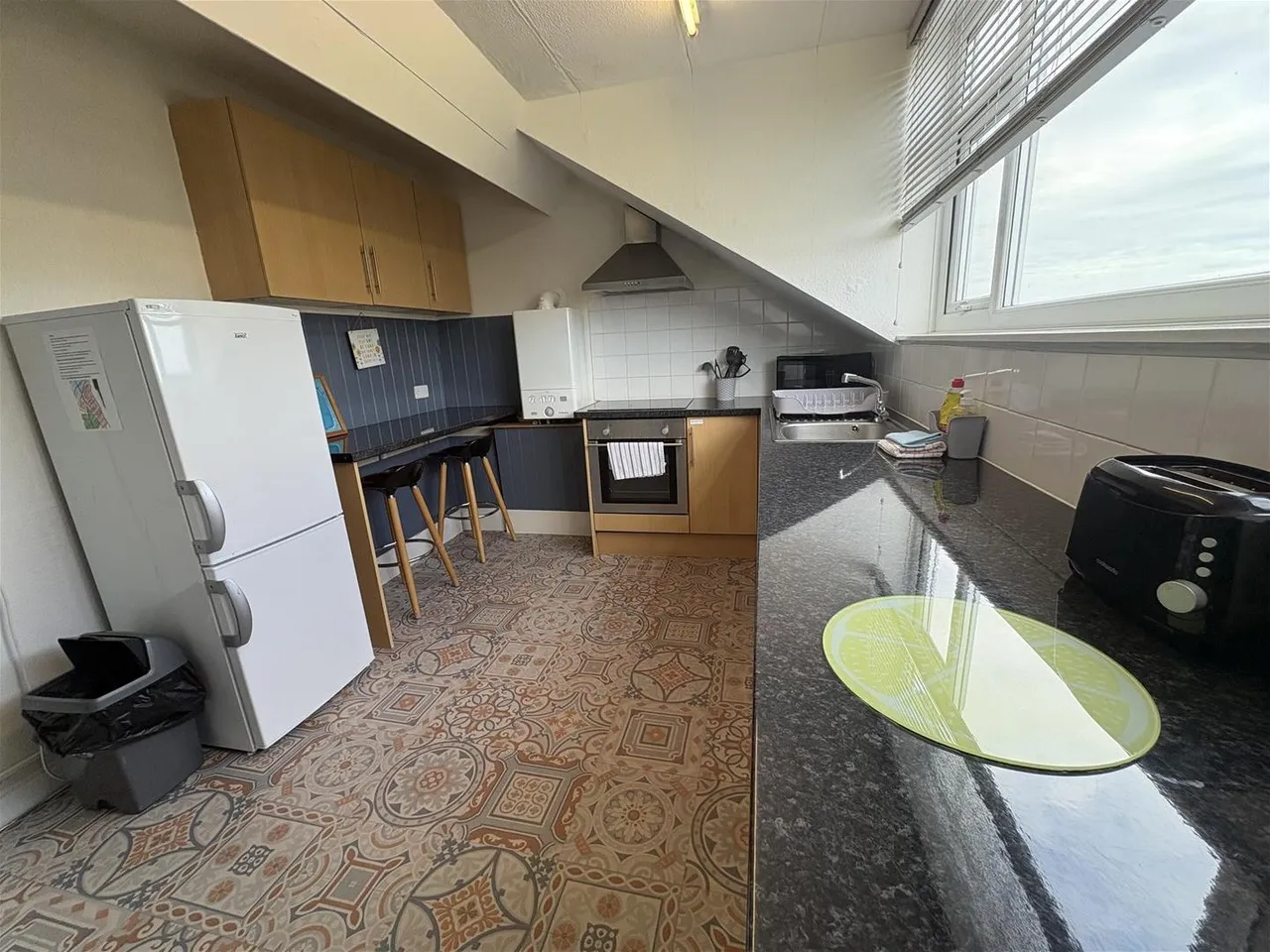 Albion Crecsent, Scarborough YO11 2LL, photo 12