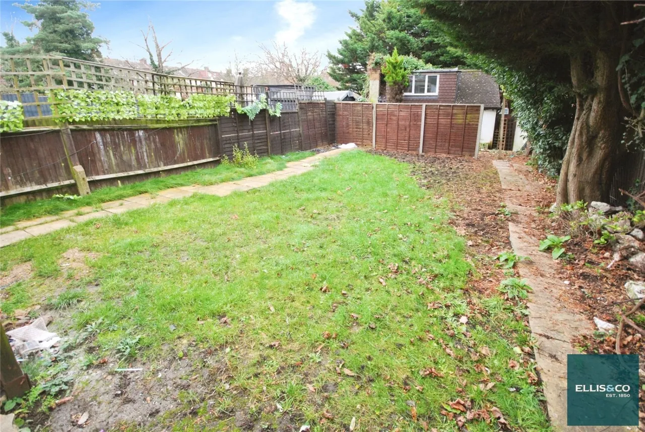 Highfield Avenue, Golders Green, NW11, photo 15