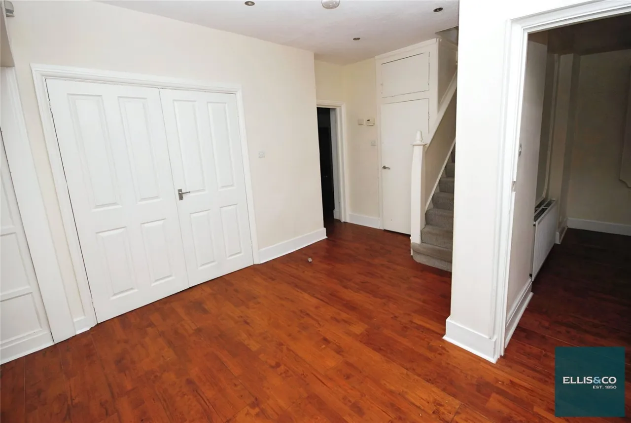 Highfield Avenue, Golders Green, NW11, photo 12