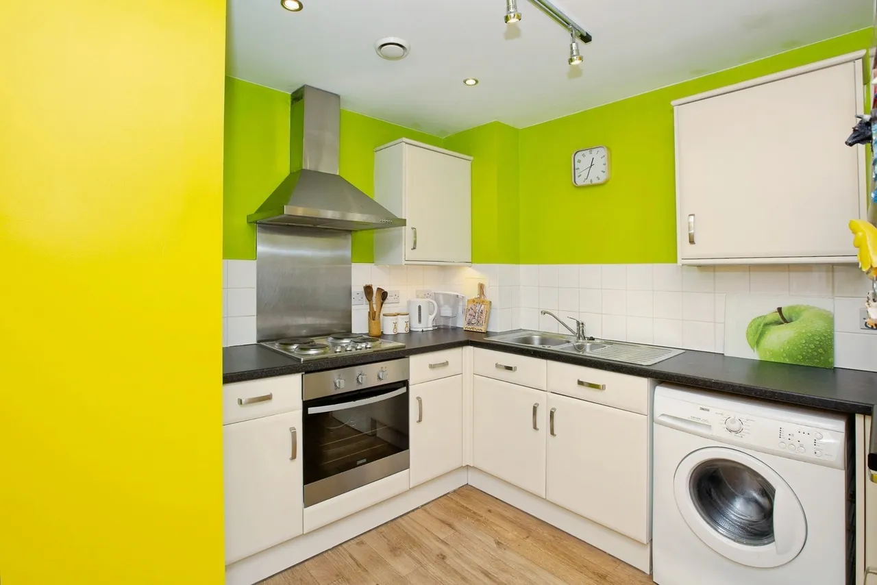 North Street, Barking, IG11, photo 11