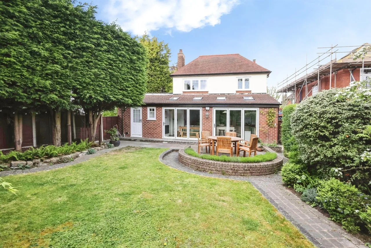 Haden Park Road, Haden Hill, B64, photo 16