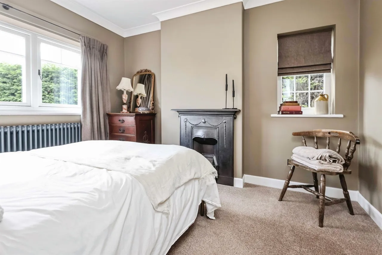 Haden Park Road, Haden Hill, B64, photo 8